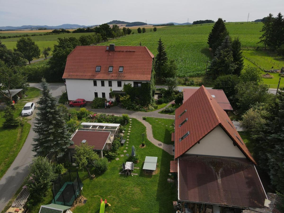 Отель Zum Hecht Herrnhut Экстерьер фото