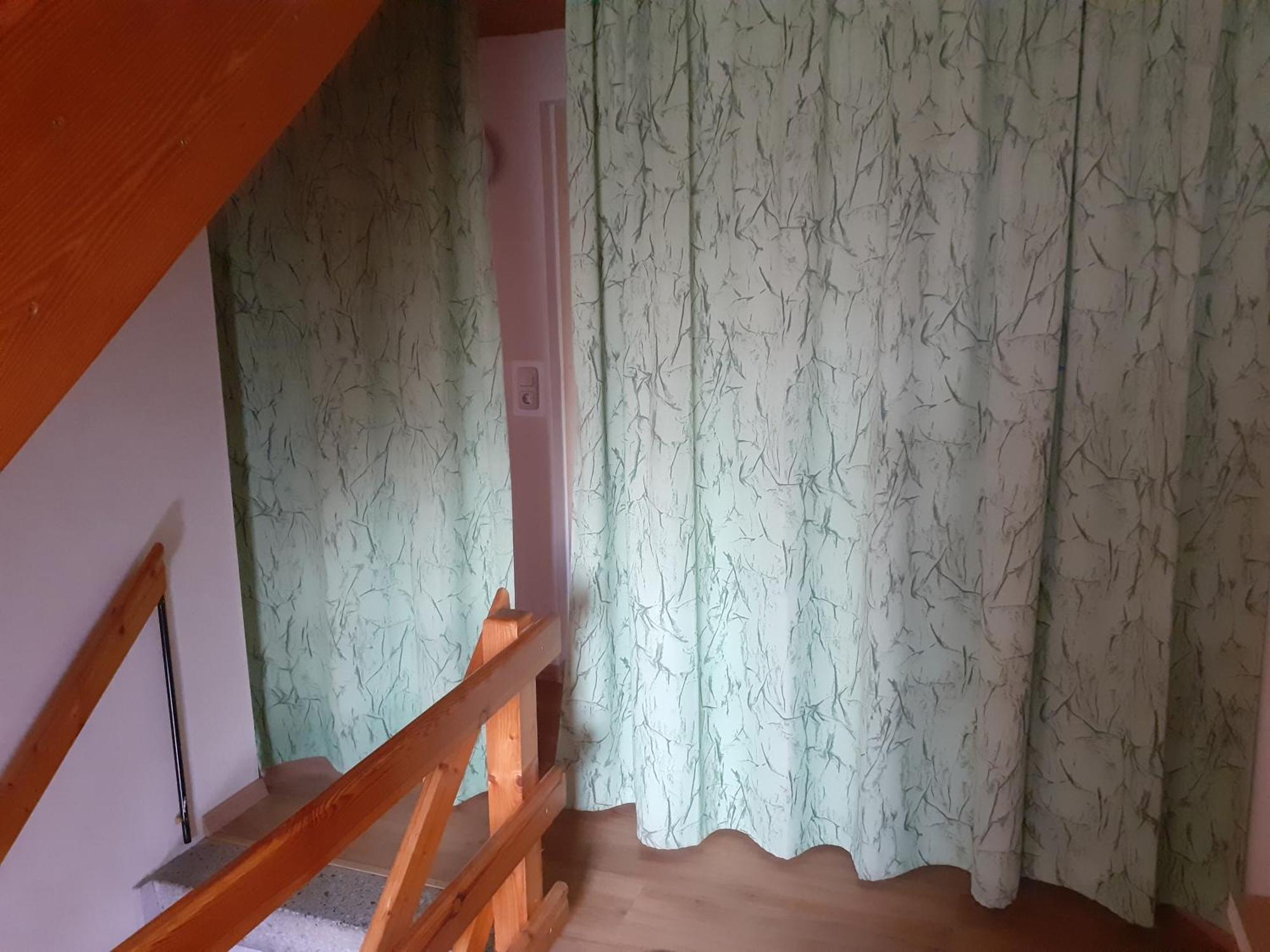 Отель Zum Hecht Herrnhut Экстерьер фото